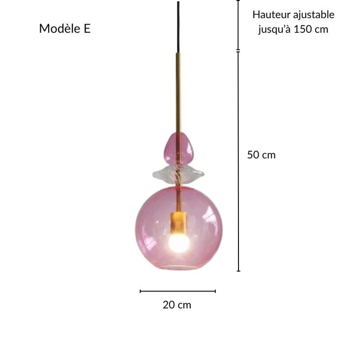 Schéma technique de la suspension en verre soufflé rose, incluant les cotes précises du luminaire.