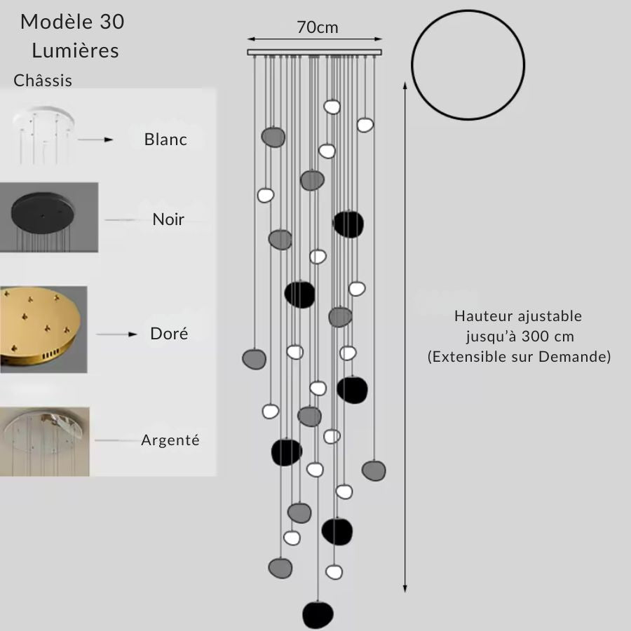 Avec ses 30 lumières disposées sur plusieurs niveaux, ce grand lustre contemporain souligne les volumes verticaux