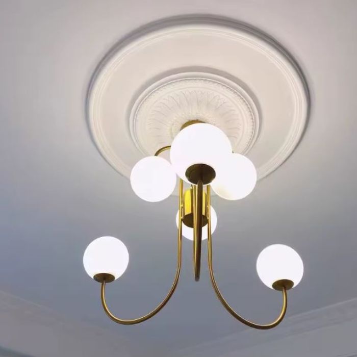 Lustre Courbé Doré à 6 Globes Opalins