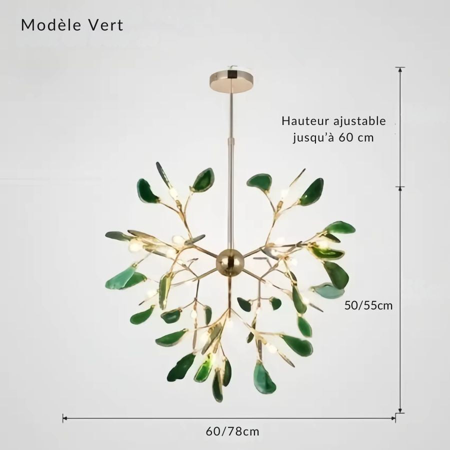 Lustre vert à feuilles d’agate naturelle disposées sur une structure dorée au design végétal raffiné