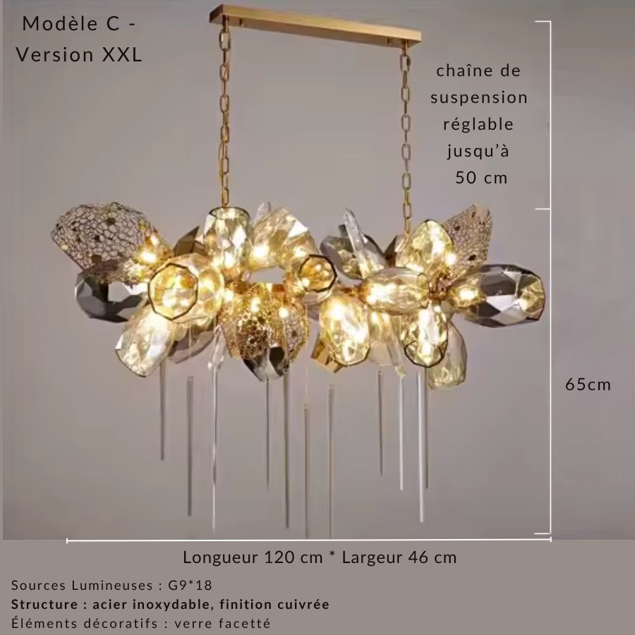 Grand lustre en cristal fumé de 120 cm, à structure dorée et silhouette linéaire sculpturale pour grande pièce.