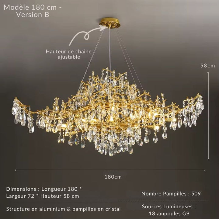 Format spectaculaire de 180 cm pour ce lustre en cristal aux branches dorées et à l'allure organique luxueuse