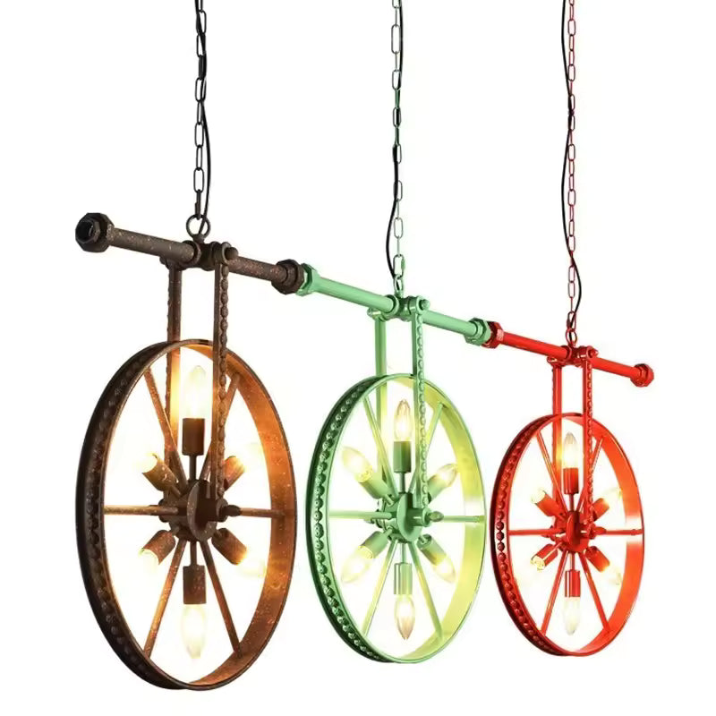 Déclinaison de lustres roue verticaux en métal rouille, vert et rouge, avec 6 lumières au style industriel rétro
