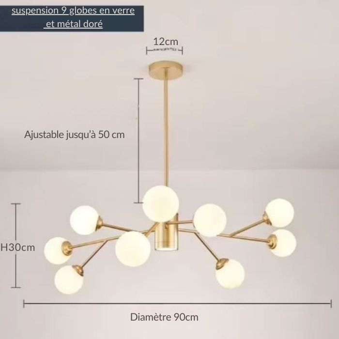 Dimensions de la suspension 9 globes en verre et métal doré, avec un diamètre de 90 cm et une hauteur ajustable jusqu'à 50 cm.