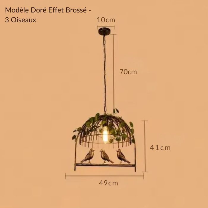 Luminaire cage à oiseaux doré effet brossé avec 3 oiseaux, suspension élégante pour une ambiance lumineuse naturelle.