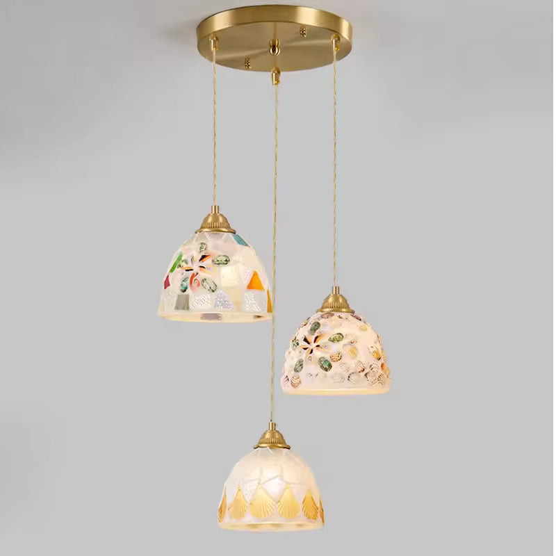 Suspension 3 lampes en cascade avec abat-jour en verre façonné, aux accents marins colorés et bohème chic