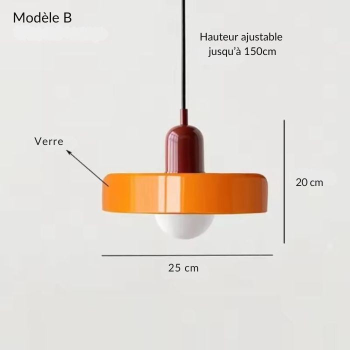 Suspension disque en verre orange et rouge, modèle B au charme vintage et à l’esprit pop.