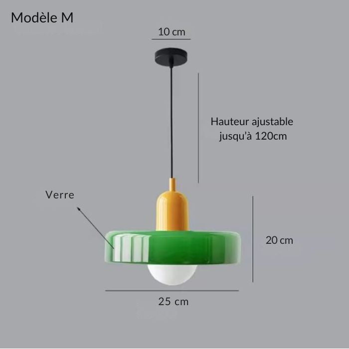 Suspension disque verte et jaune, modèle M à l’allure pop moderne et au caractère lumineux.