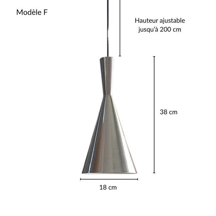 Luminaire suspendu étroit en métal brossé, style art déco élancé.