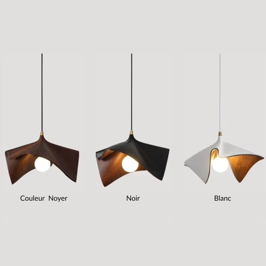 Suspension feuille en résine effet bois déclinée en trois finitions : noyer, noir et blanc au design organique