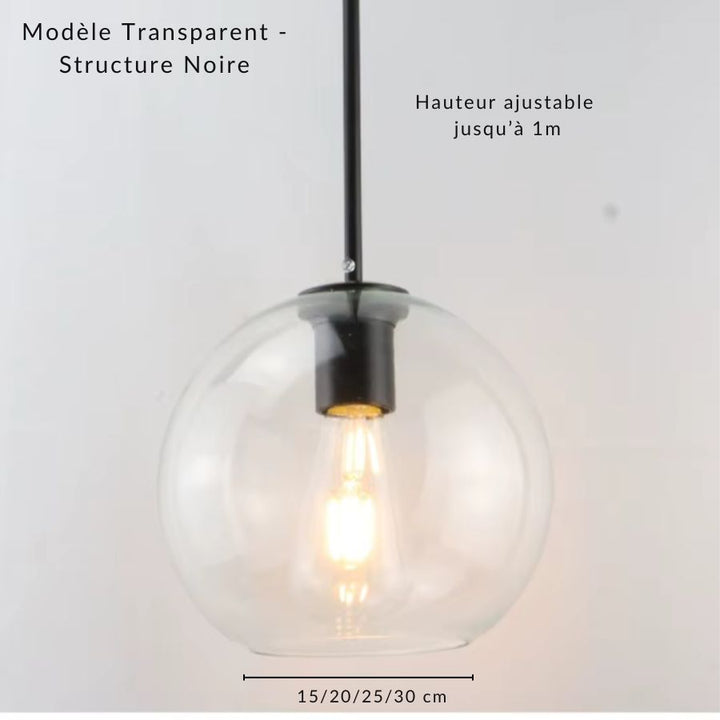Suspension globe en verre transparent avec structure noire et ampoule apparente, disponible en quatre tailles