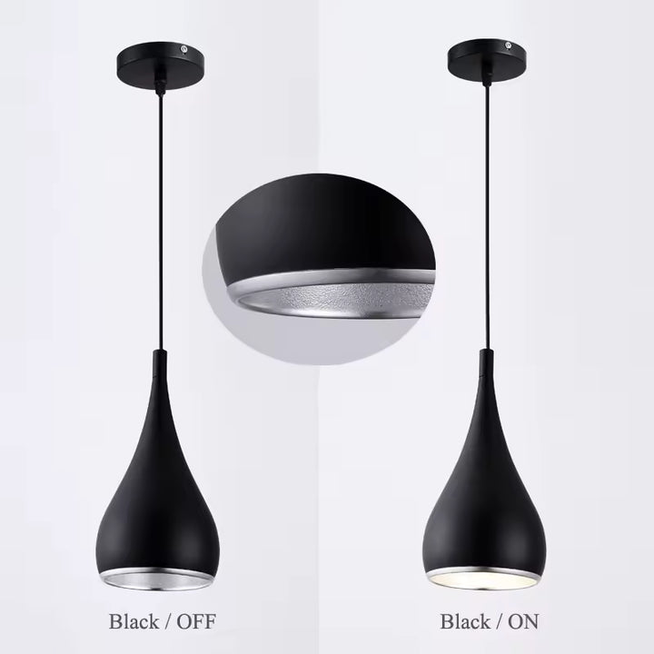 Version noire de la suspension goutte en métal, montrée allumée et éteinte avec son diffuseur au design minimaliste