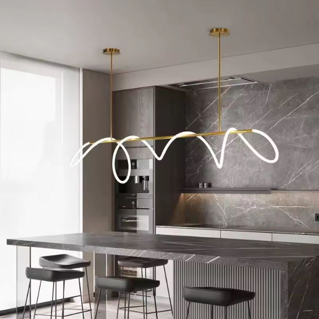 Suspension néon LED design, idéale pour illuminer une cuisine moderne avec élégance.