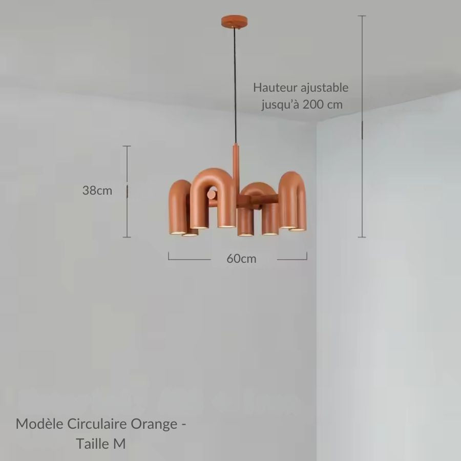 Suspension orange à tubes arrondis en U, modèle circulaire coloré au design contemporain de 60 cm