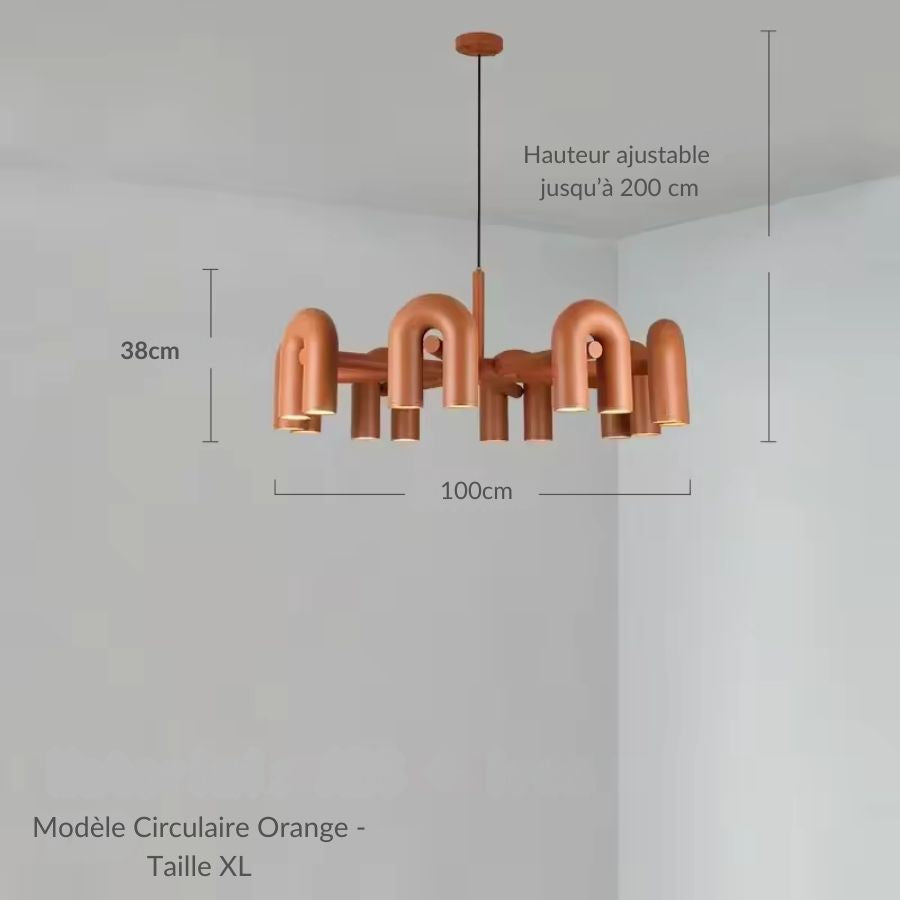 Suspension orange grand format de 100 cm composée de tubes en U, design original aux formes arrondies