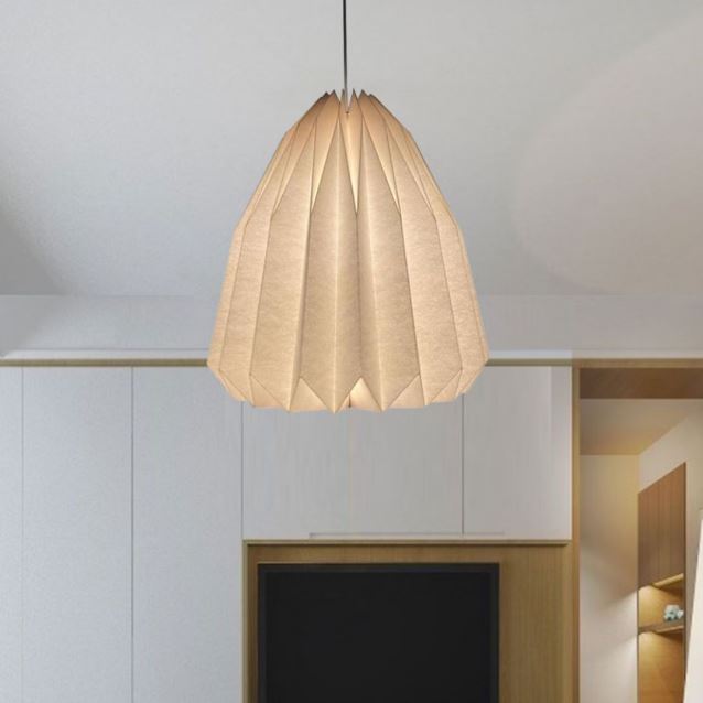 Suspension en origami en papier pour illuminer une cuisine moderne et épurée