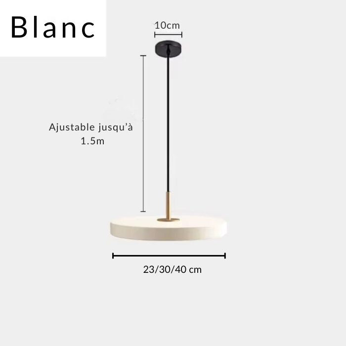 Suspension plate blanche minimaliste ajustable jusqu'à 1,5 m, parfaite pour un intérieur lumineux et contemporain.