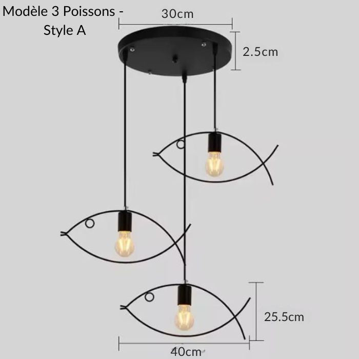 Suspension poisson triple en métal noir, design rond, parfaite pour un éclairage artistique et original dans un intérieur contemporain.