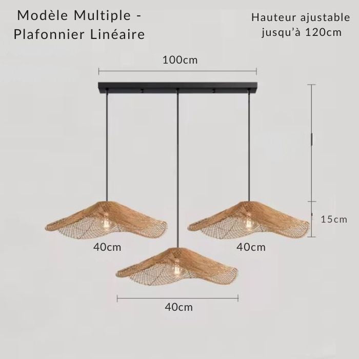 Suspension multiple en rotin avec plafonnier linéaire, luminaire naturel au style contemporain et graphique.