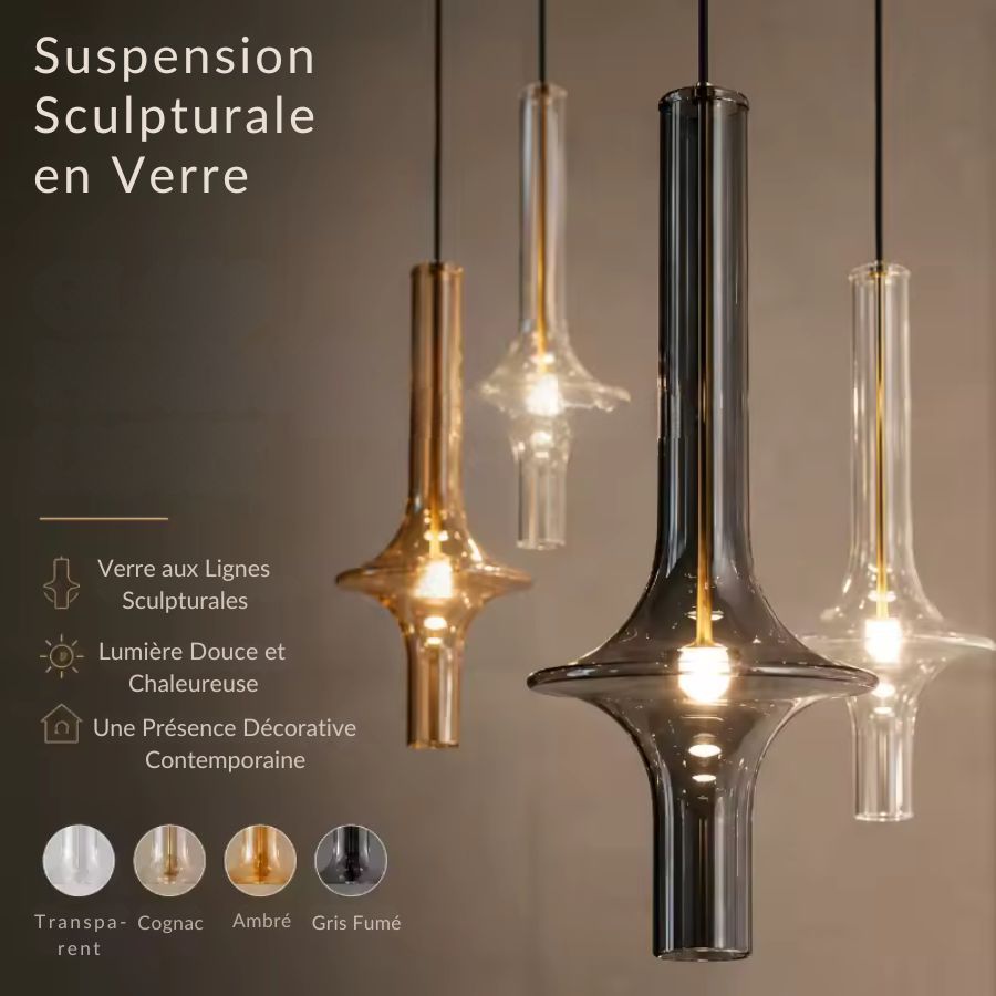 Suspension totem en verre sculptural déclinée en plusieurs teintes, au design contemporain élégant et décoratif