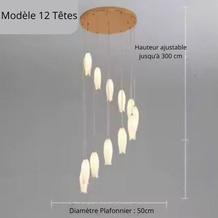 Suspension tulipe 12 têtes en céramique blanche en composition florale avec hauteur ajustable jusqu’à 300 cm.