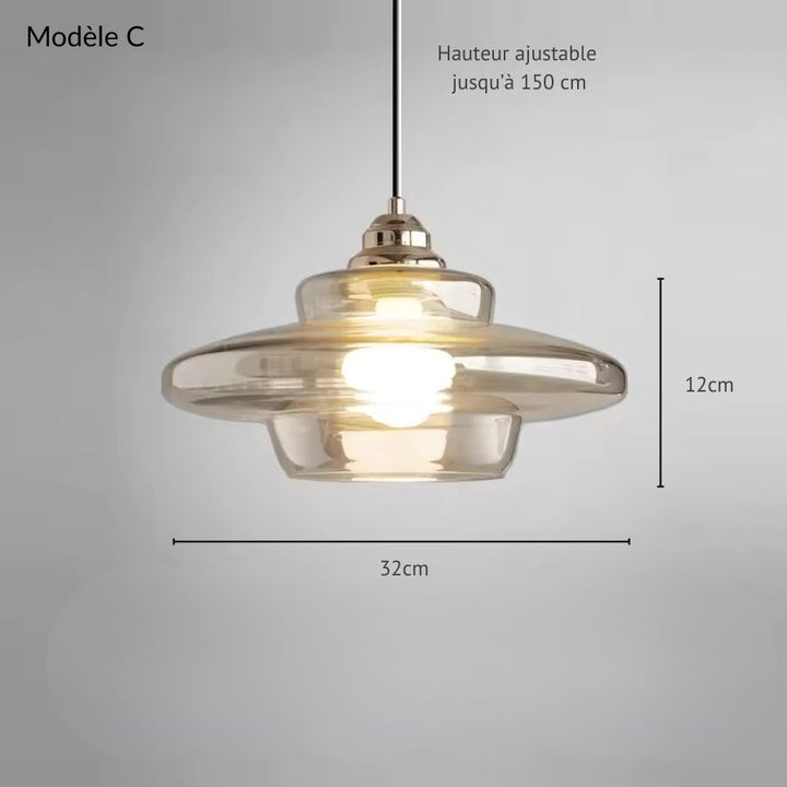 Suspension en verre champagne de 32 cm aux volumes étagés et évasés, dans un esprit rétro contemporain