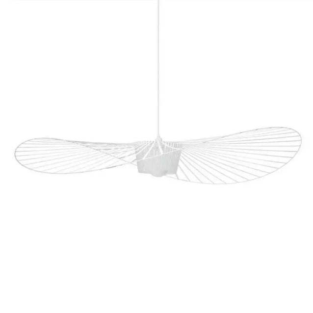 Suspension Vertigo blanche au design minimaliste et aérien, idéale pour une décoration d'intérieur contemporaine.